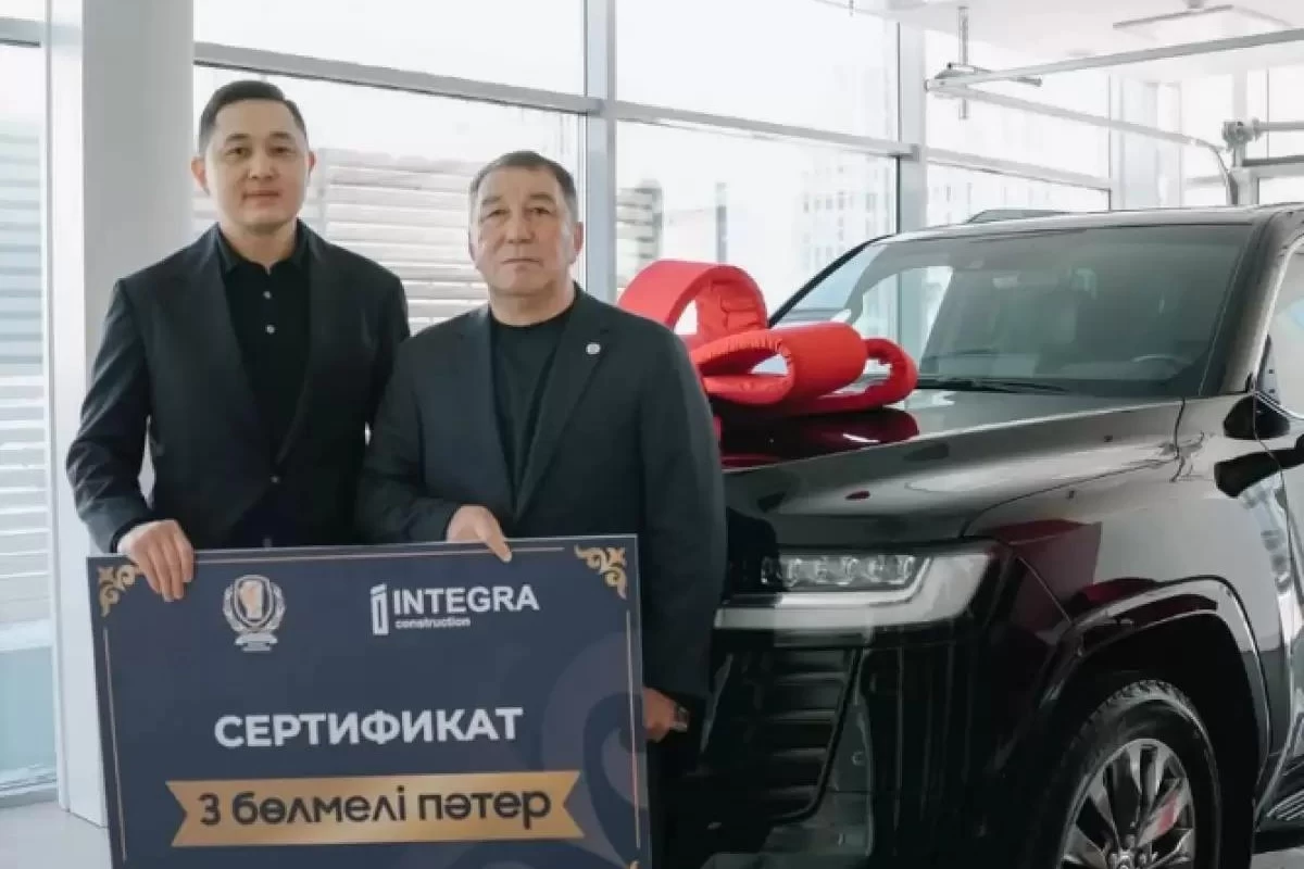 Үш бөлмелі пәтер автокөлік