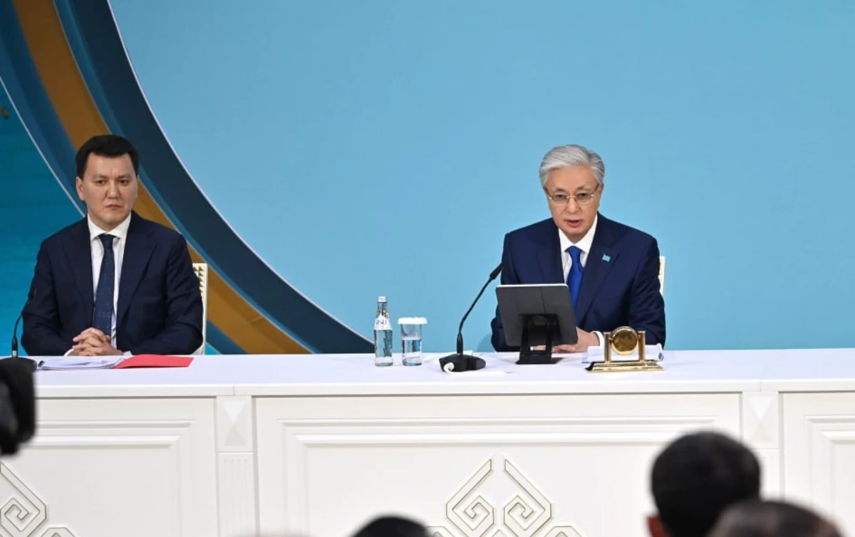 I'm really sorry: Тоқаев Қариннің лауазымын қысқартып, орнына вице-президент қызметін енгізуді ұсынды