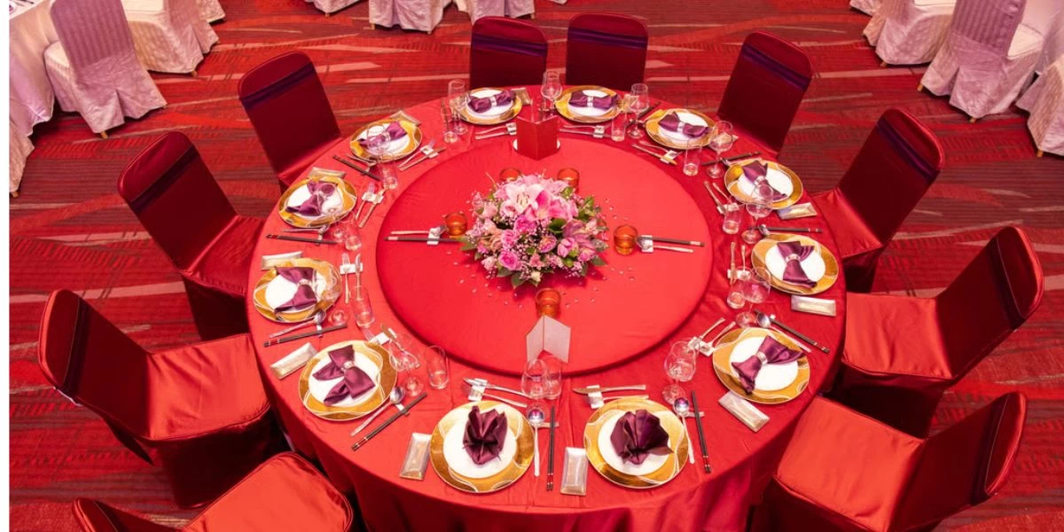 Егіз ағайынды мен егіз апалы-сіңлінің үйлену тойы