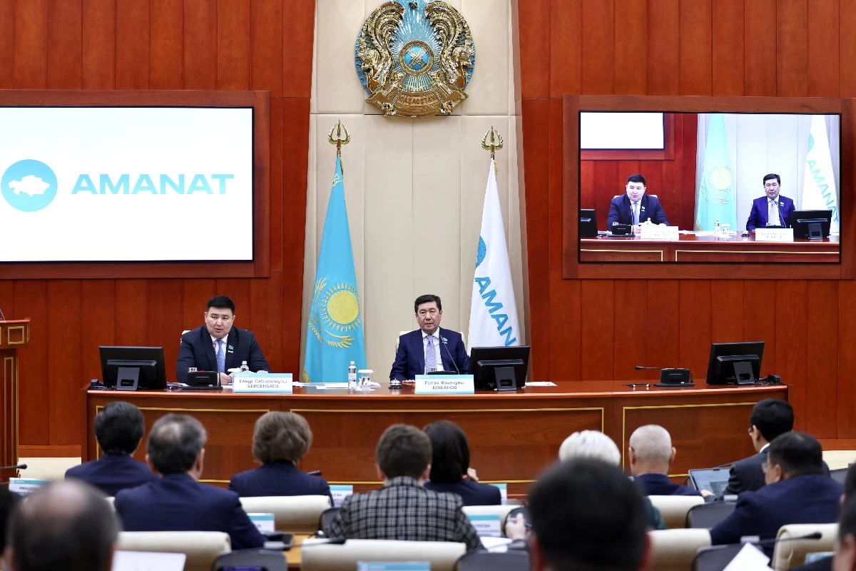 Мемлекеттің басты саяси күші – AMANAT партиясы Жаңа Конституция жобасына қолдау білдірді