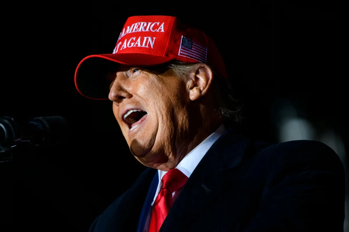 Трамп үш жаңа штатты АҚШ құрамына қосу туралы әзілдеді