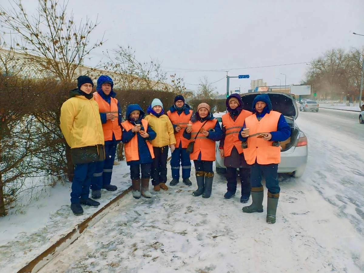 Қала ұйықтап жатқанда: Қысқы таңында көшеге бірінші кім шығады