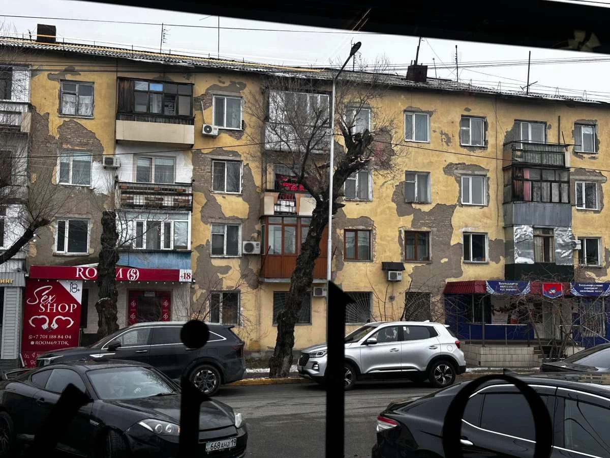 Қазақстандық әйел Талдықорған басшыларын біліксіз деп сынға алды