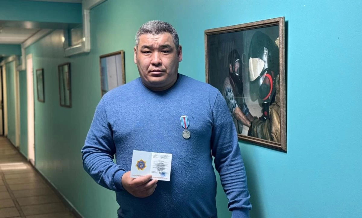 рулан сейітов балаларды өрттен құтқарып қалған