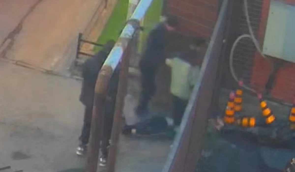 Алматыда белгісіз біреулер ер адамды ұрып-соққан