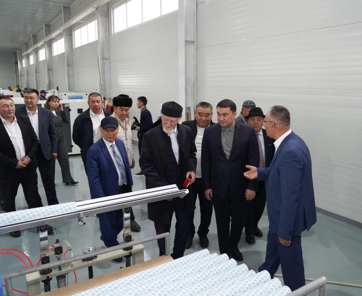 В Туркестане открылся завод по производству полиэтиленовой упаковки от скотча 