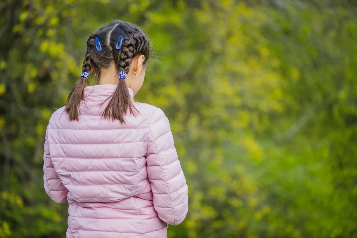 Батыс Қазақстанда шенеунік кәмелетке толмаған қызды зорлады деген күдікке ілінді