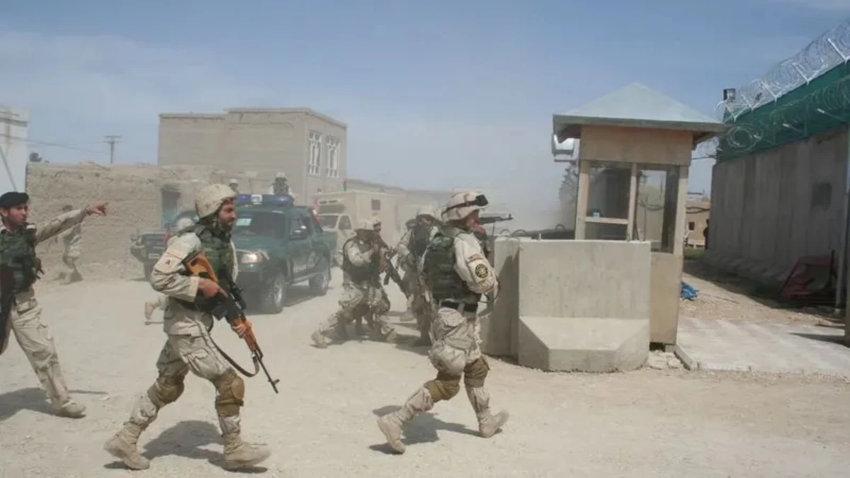 Пәкістан Кабулға соққы жасап, тәліптер үкіметіне 