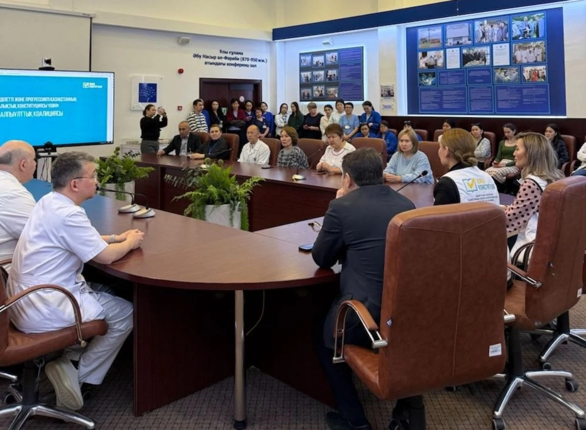 Елордалық дәрігерлер жаңа конституциялық реформаны қолдады