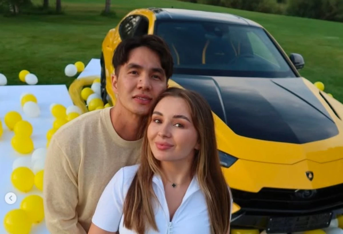 Блогер Жанәбілевтердің соты ашық өтеді