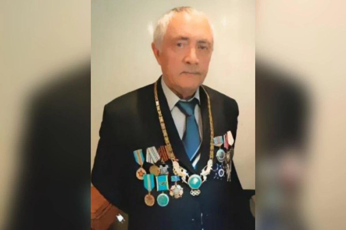 Президент альпинист Ильинскийге _Қазақстанның Еңбек Ері_ атағын берді