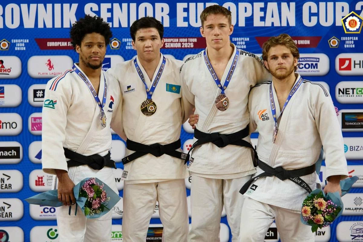 Данияр Шамшаев