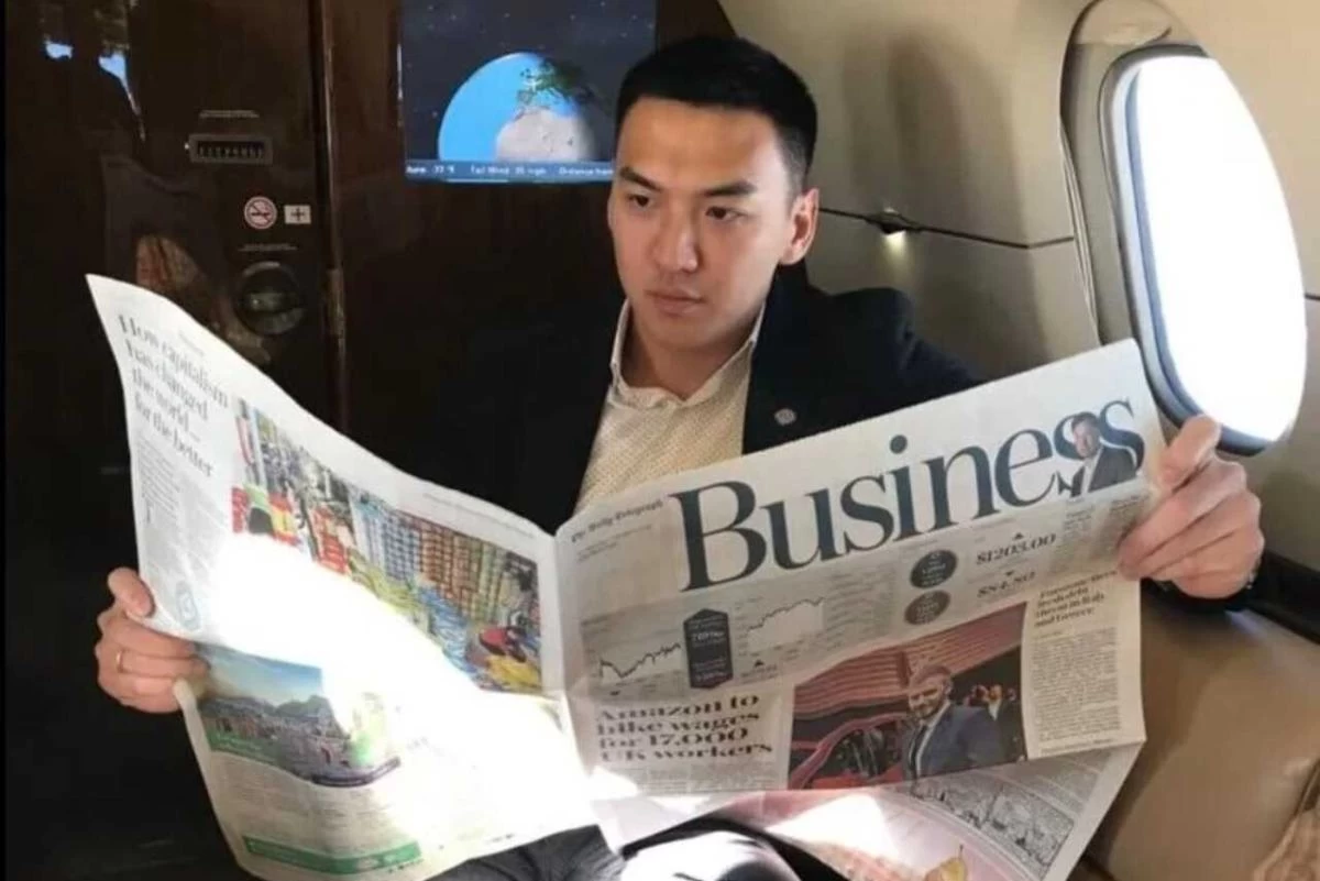 Александр Пак