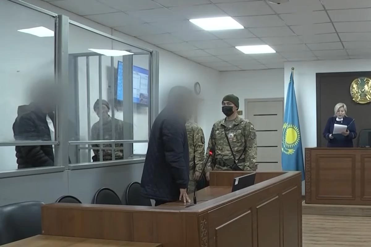 15 жастағы қызды зорлау