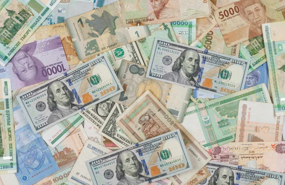 теңге тағы 9 елдің балютасына белгіленеді