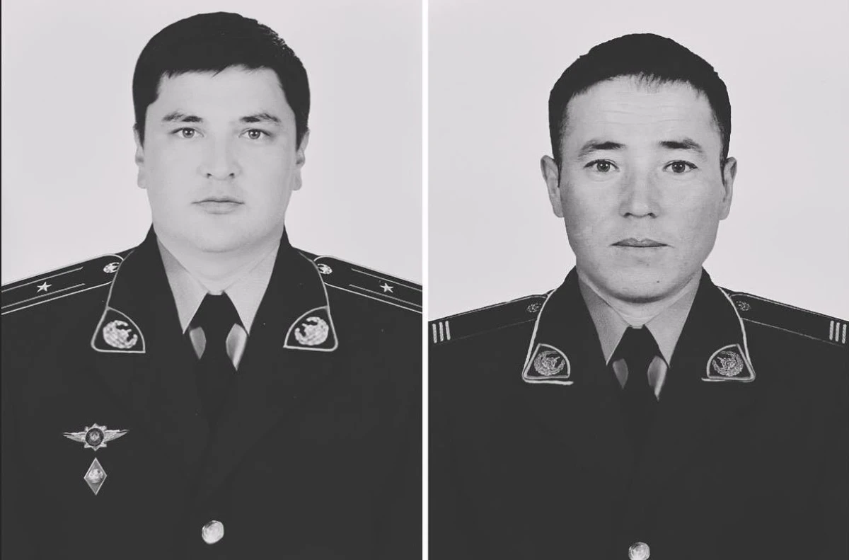 Полиция қызметкерлері
