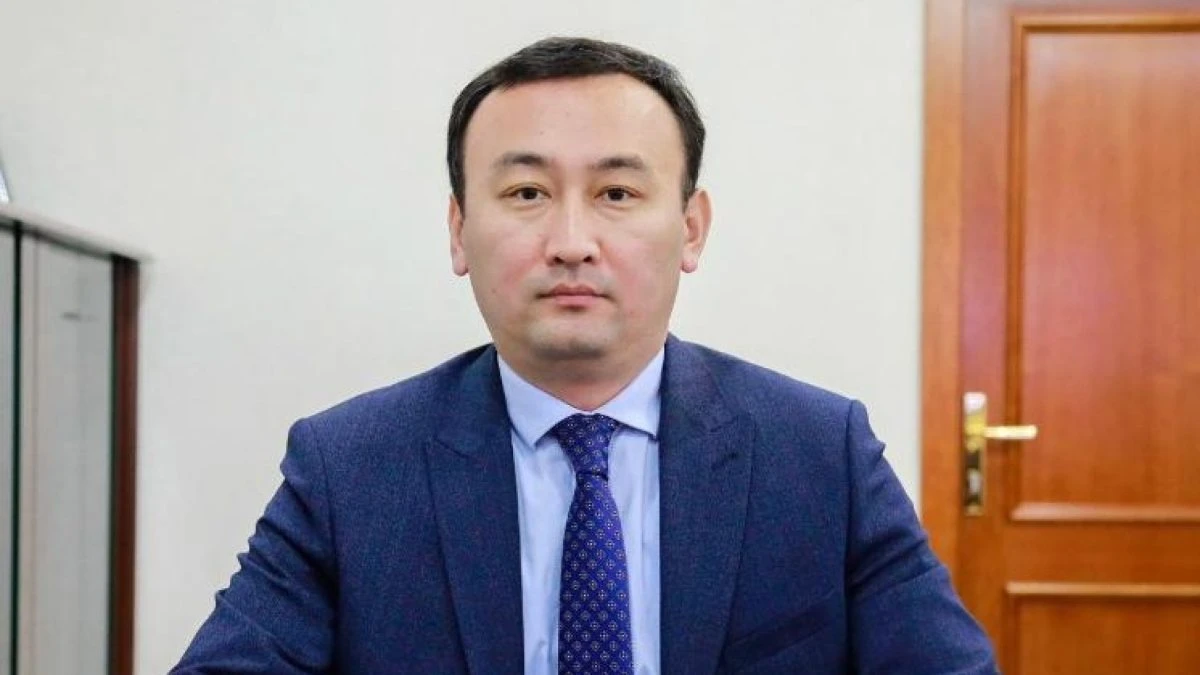 Есет Байкен
