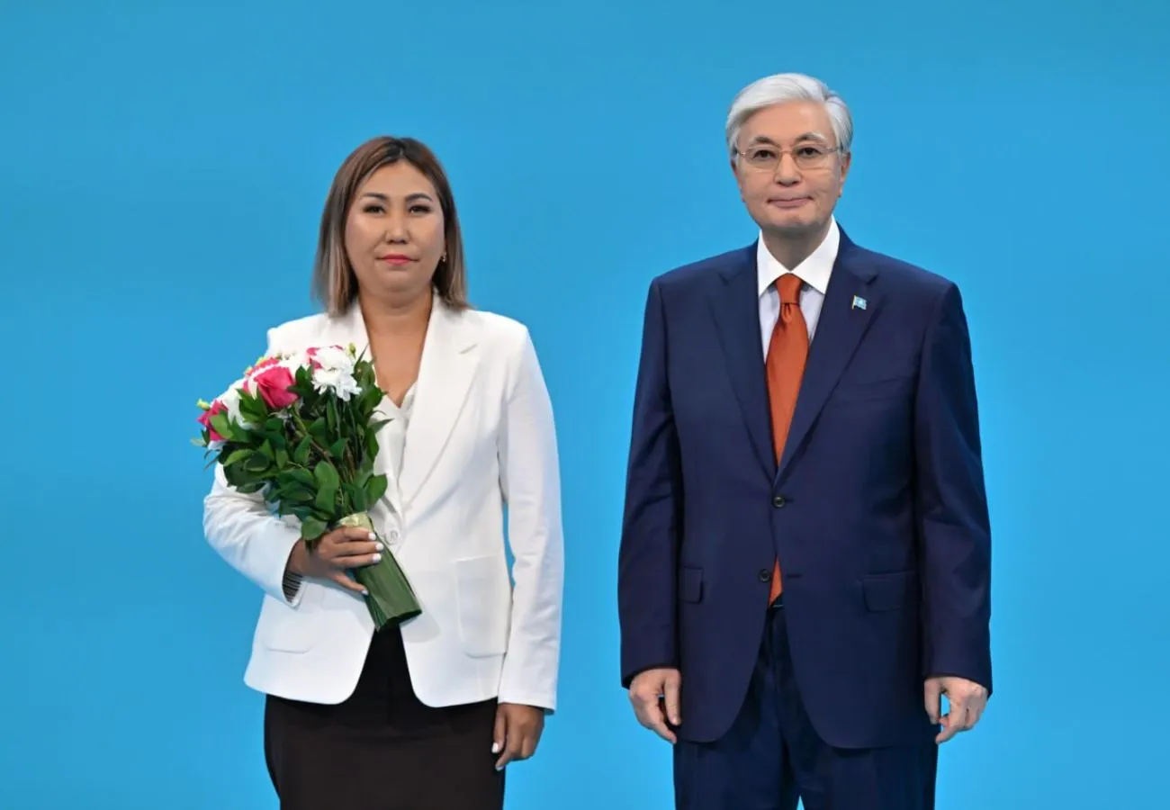 Тоқаев ұстазбен