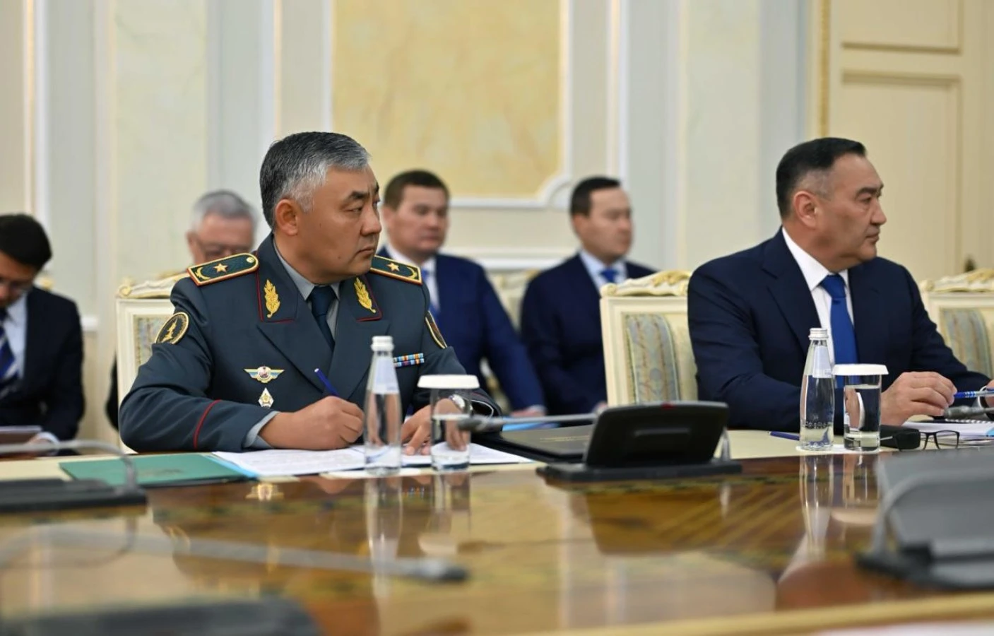 Қорғаныс министрі