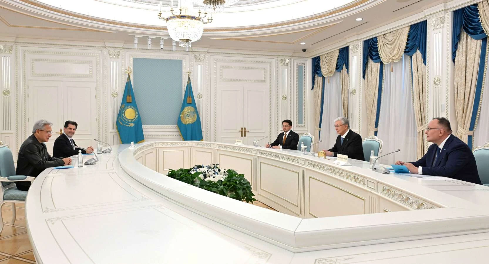 Жиналыс