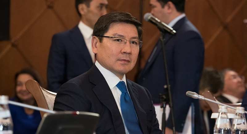 Асқар Жұмағалиев цифрлық даму, инновациялар және аэроғарыш өнеркәсібі министрі атанды