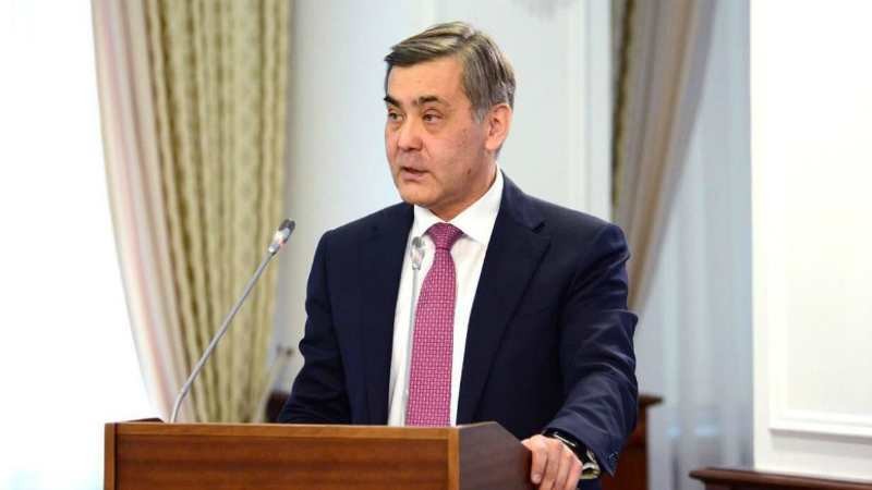 «Әдейі өртеуі мүмкін»: Қорғаныс министрлігі Арыстағы жарылыстар туралы