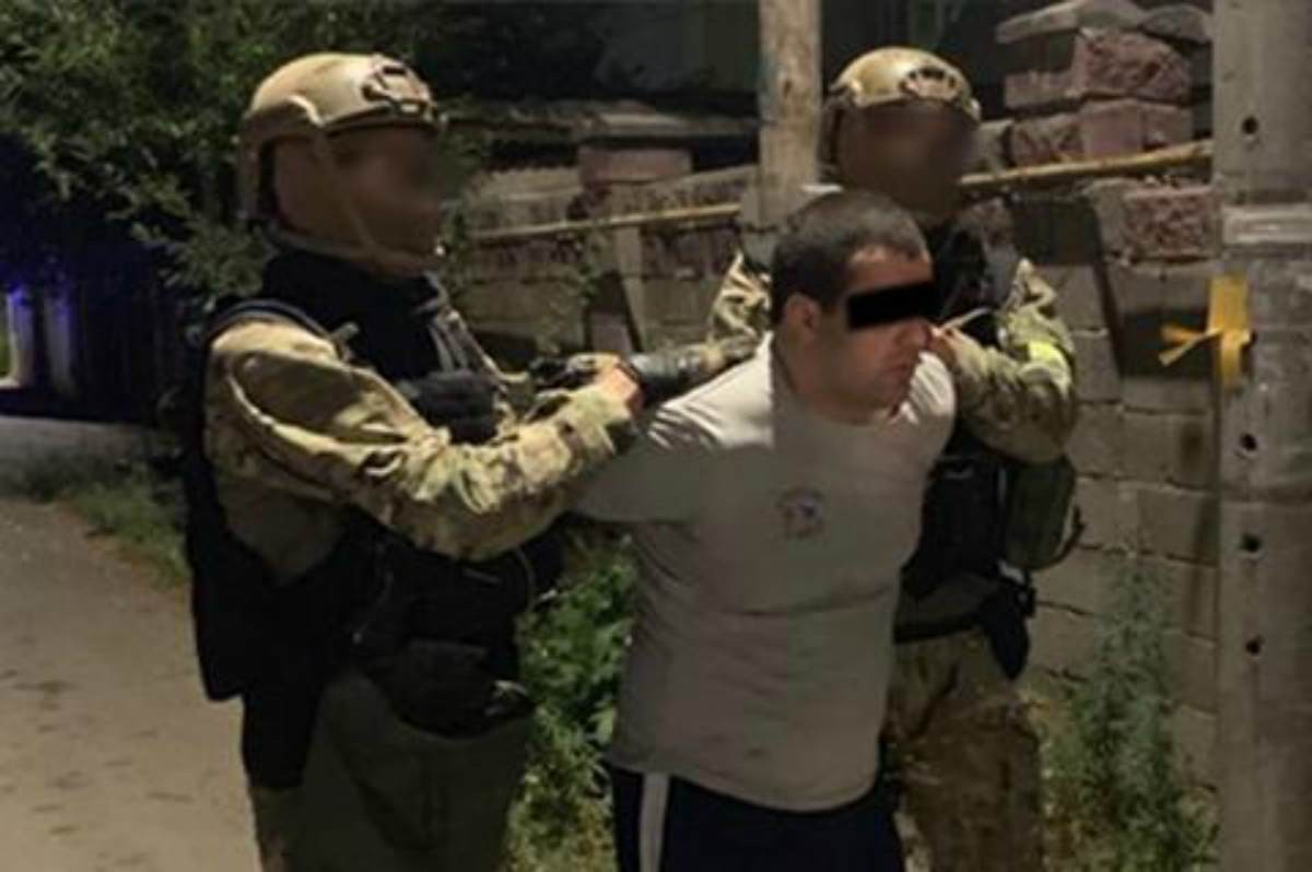 ҰҚК Алматы мен Шымкентте қылмыстық топты қолға түсірді
