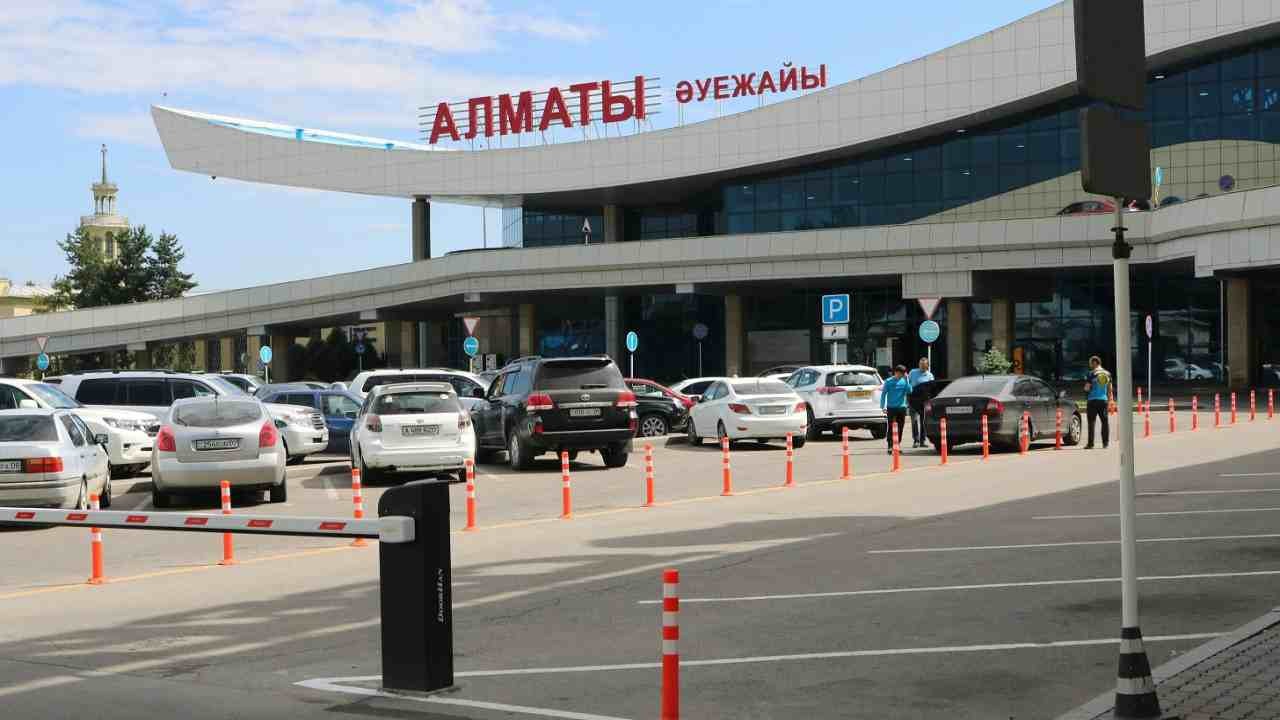 Алматы әуежайы багаждан қару табылған оқиғаға түсініктеме берді