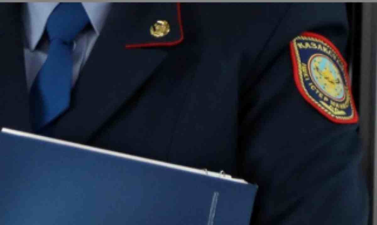  5 мың доллар талап еткен: Алматы полицейлері жезөкшелерді астыртын қорғап келген