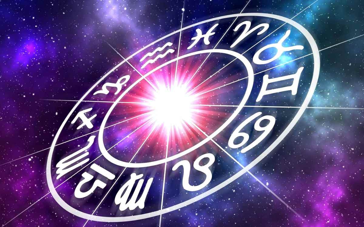 астролог