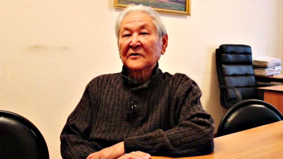Серікболсын Әбділдин