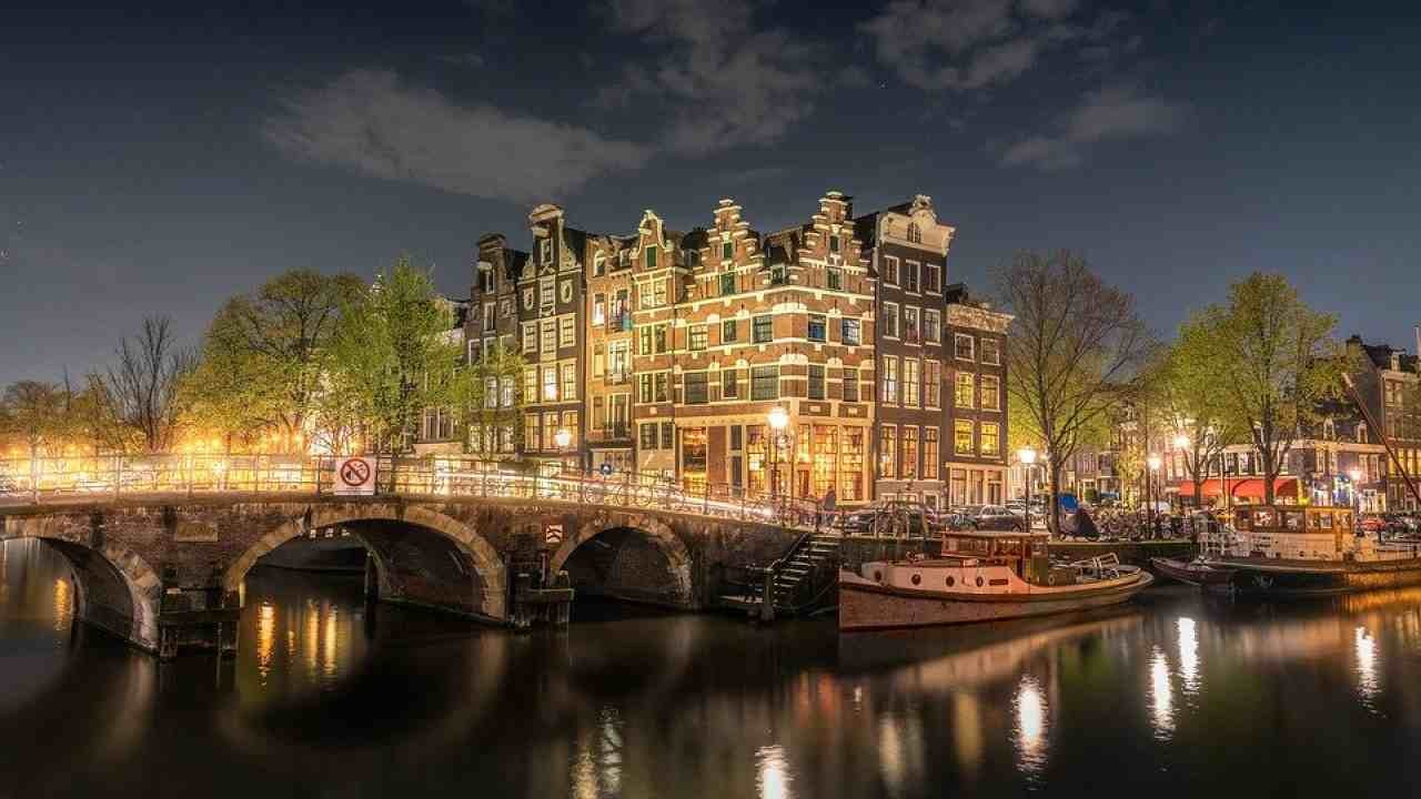 Голландия ресми түрде әлем картасынан алынып тасталды