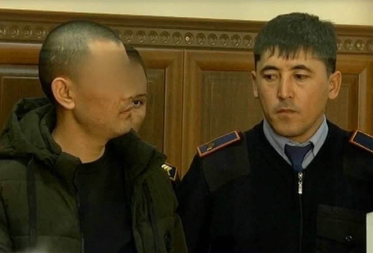 Таразда ер адам 13 жастағы қарындасын зорлап жүкті етті