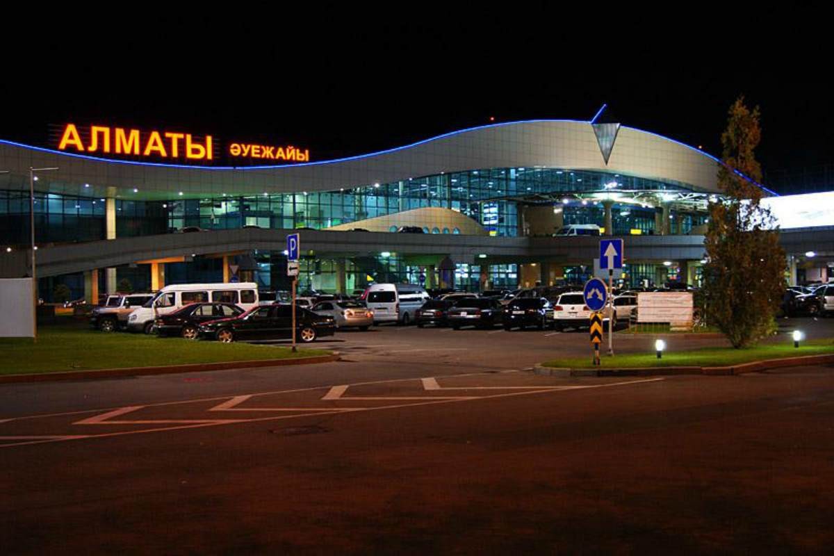 әуежай