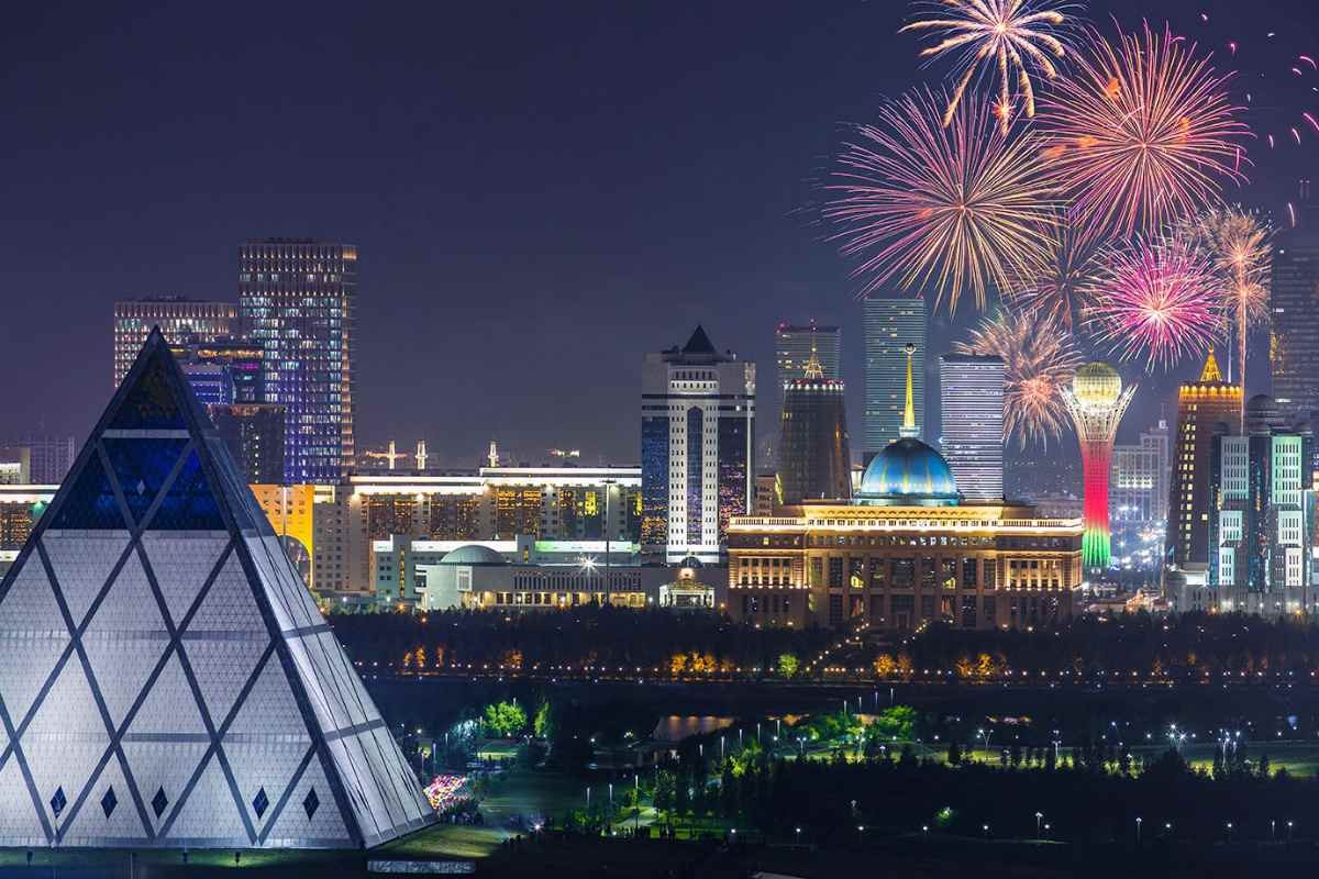 астана