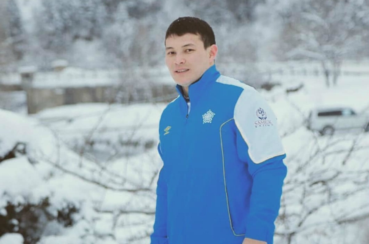 атлет