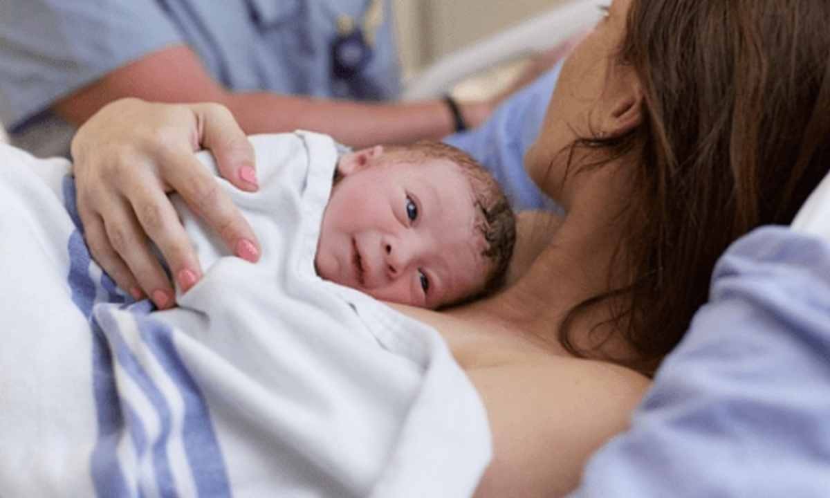 Балапандар сперму на сих Пойыздағы порнодағы үш транни