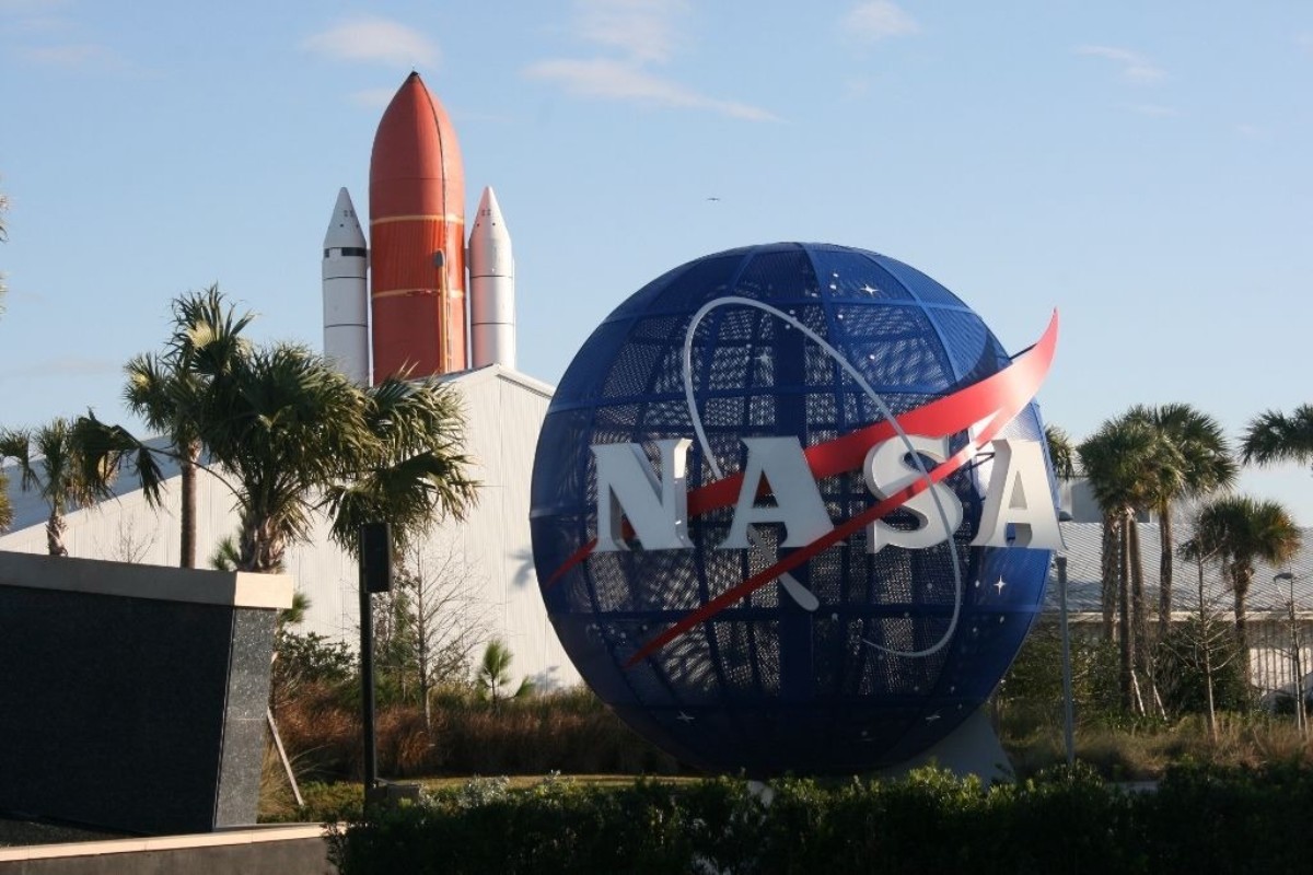 Наса город. Достопримечательности Техаса космический центр НАСА. Space Center Houston Хьюстон. Космический центр НАСА В Хьюстоне. Музей НАСА Флорида.