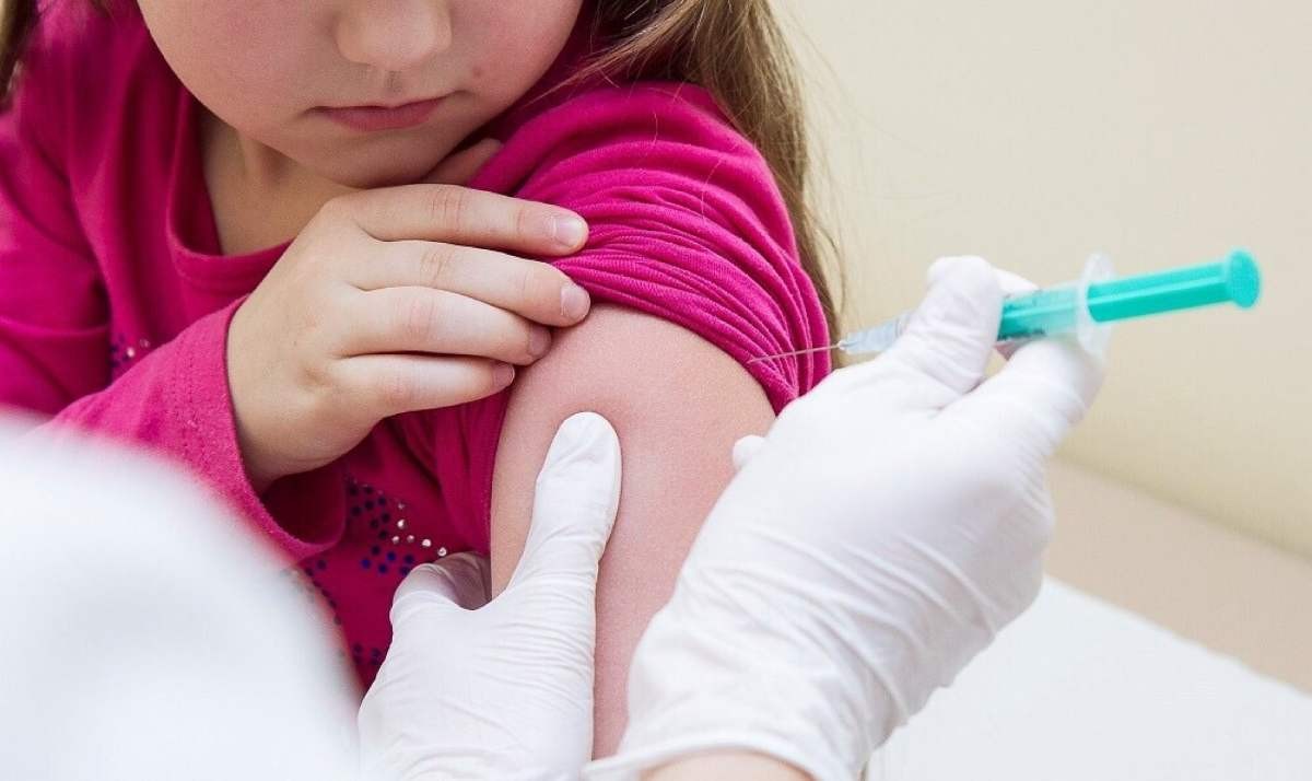 ДДСҰ алғаш рет балаларға коронавирусқа қарсы вакцина салуға рұқсат берді