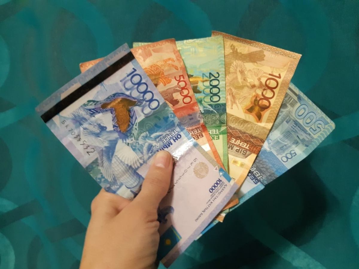 Кредиты в национальной валюте. Валюта Казахстана. Национальная валюта. Казахский тенге. Тенге нац валюта.