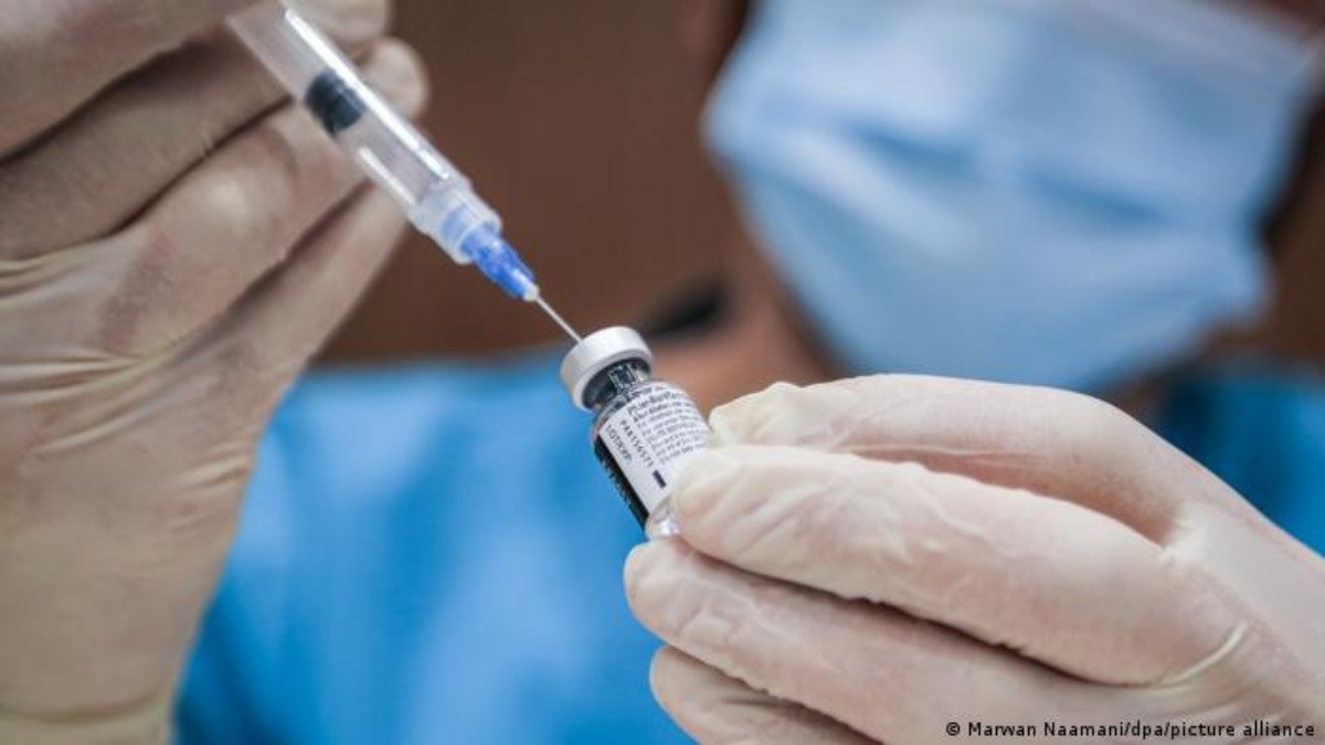 ДДСҰ қосымша вакцина кімдерге салынуы керек екенін айтты