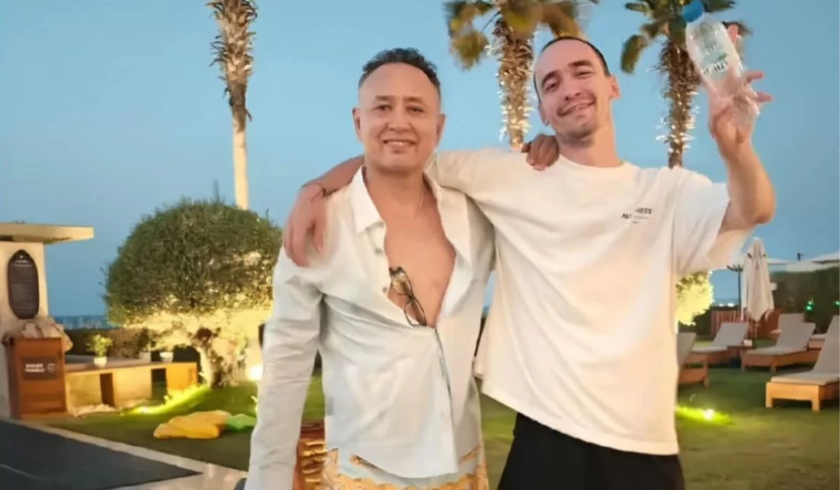 Тұрсын Алагөзов ұлымен бірге