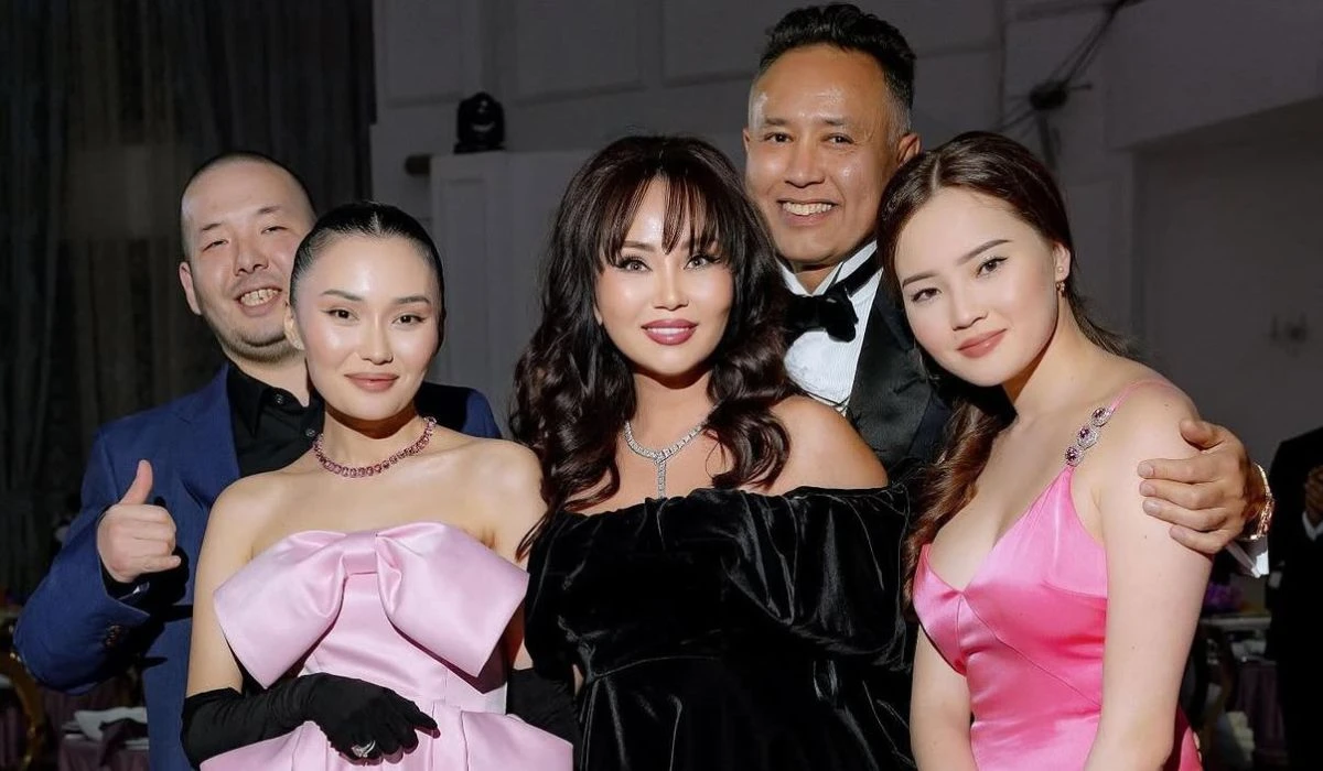 Тұрсын мен Баянның қыздары