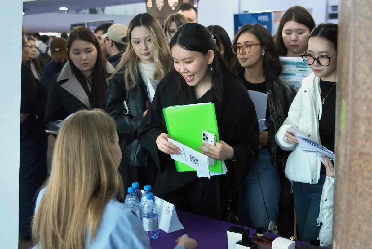 студенттер