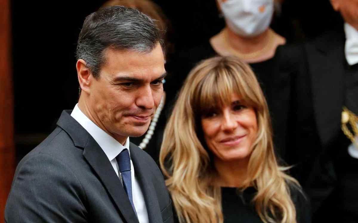  Педро Санчес және әйелі