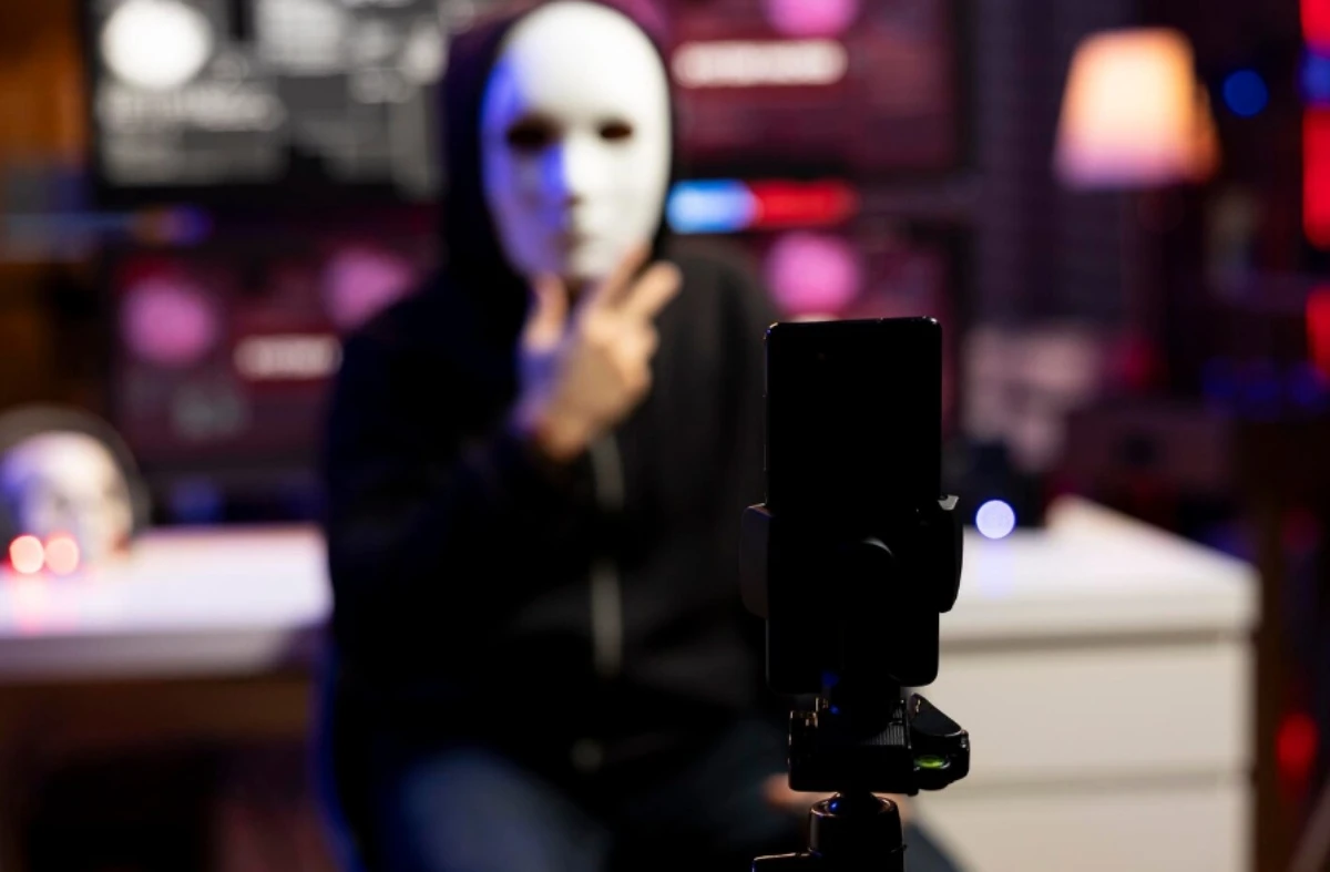 жалған ақпарат таратқан блогер