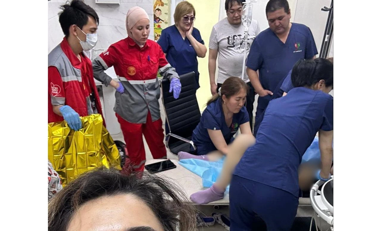 Алматыда әйел өзінің жүкті екенін босанып жатқанда білген