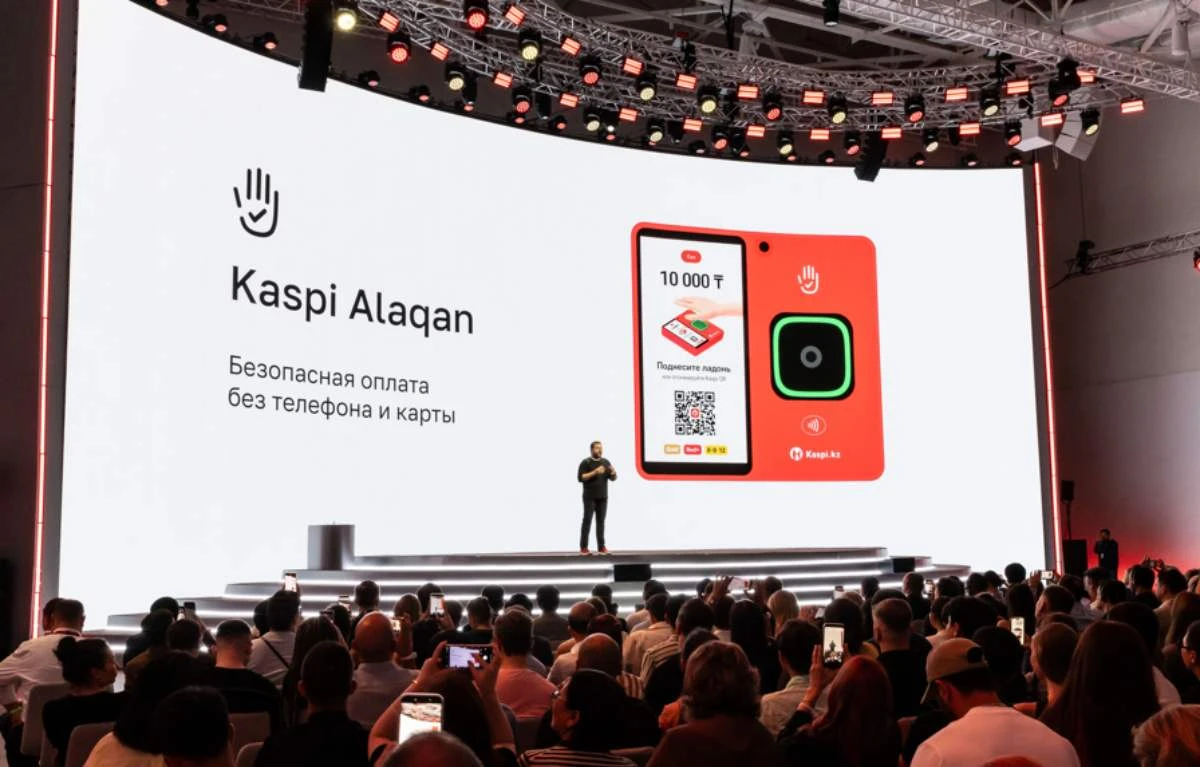 Қалыптан шығу уақыты: Михаил Ломтадзе Kaspi.kz-тің Kasper атты AI-көмекшісін таныстырды