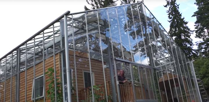 greenhousehouse05
