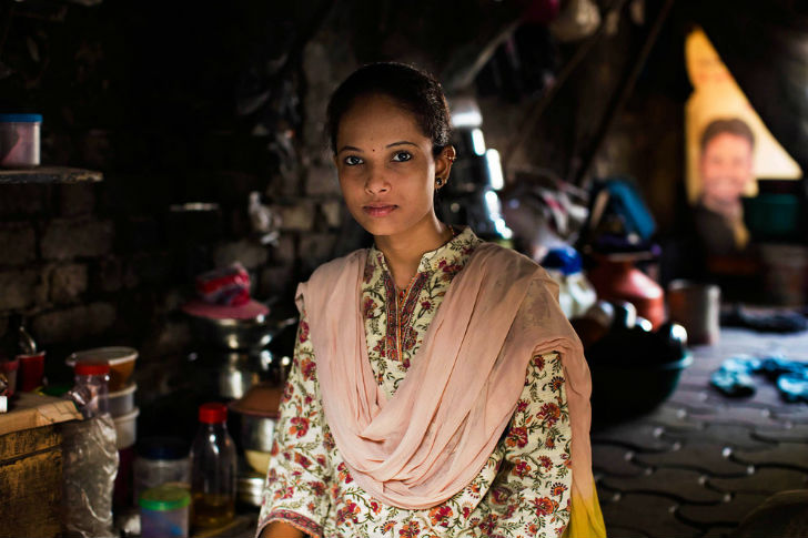 Since-her-childhood-she-has-lived-in-a-small-tent-in-Mumbai